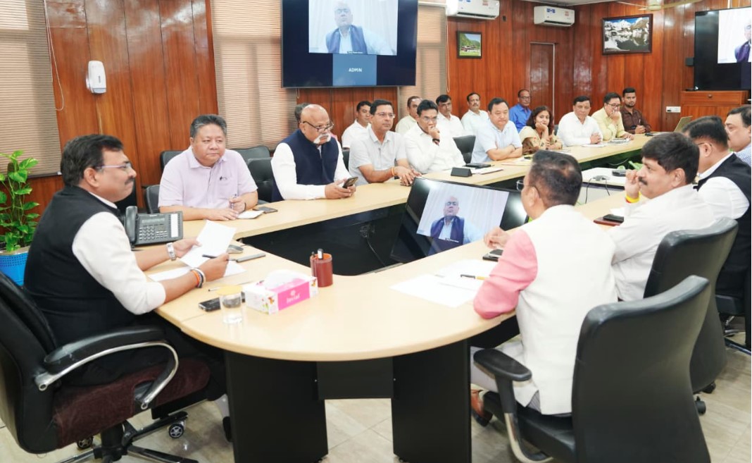 मुख्य सचिव ने रजत जयंती समारोह की तैयारियों को लेकर अधिकारियों के साथ की बैठक